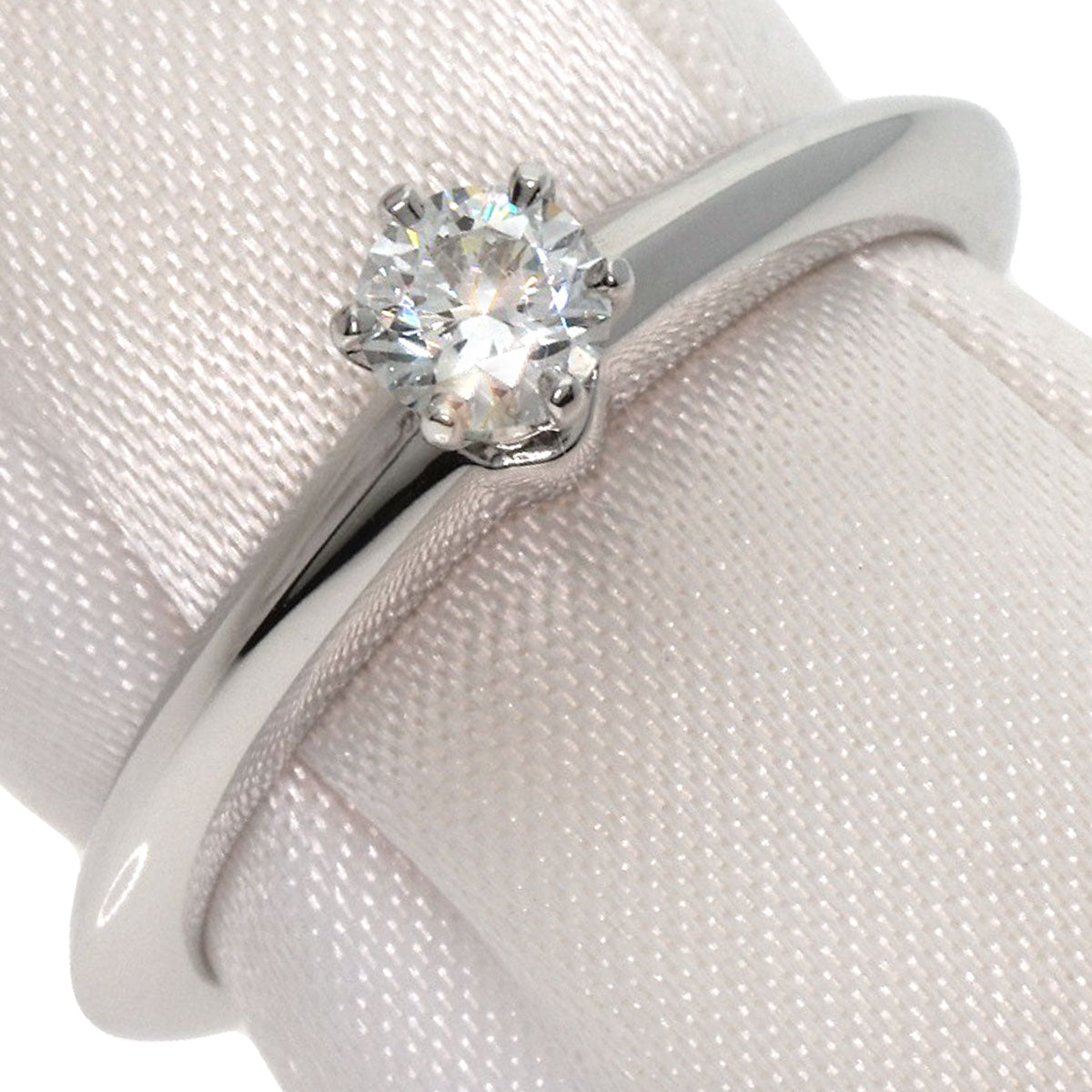 TIFFANY&Co. Solitaire Knife Edge 1P Diamond Ring Platinum PT950 Ladies [Used]