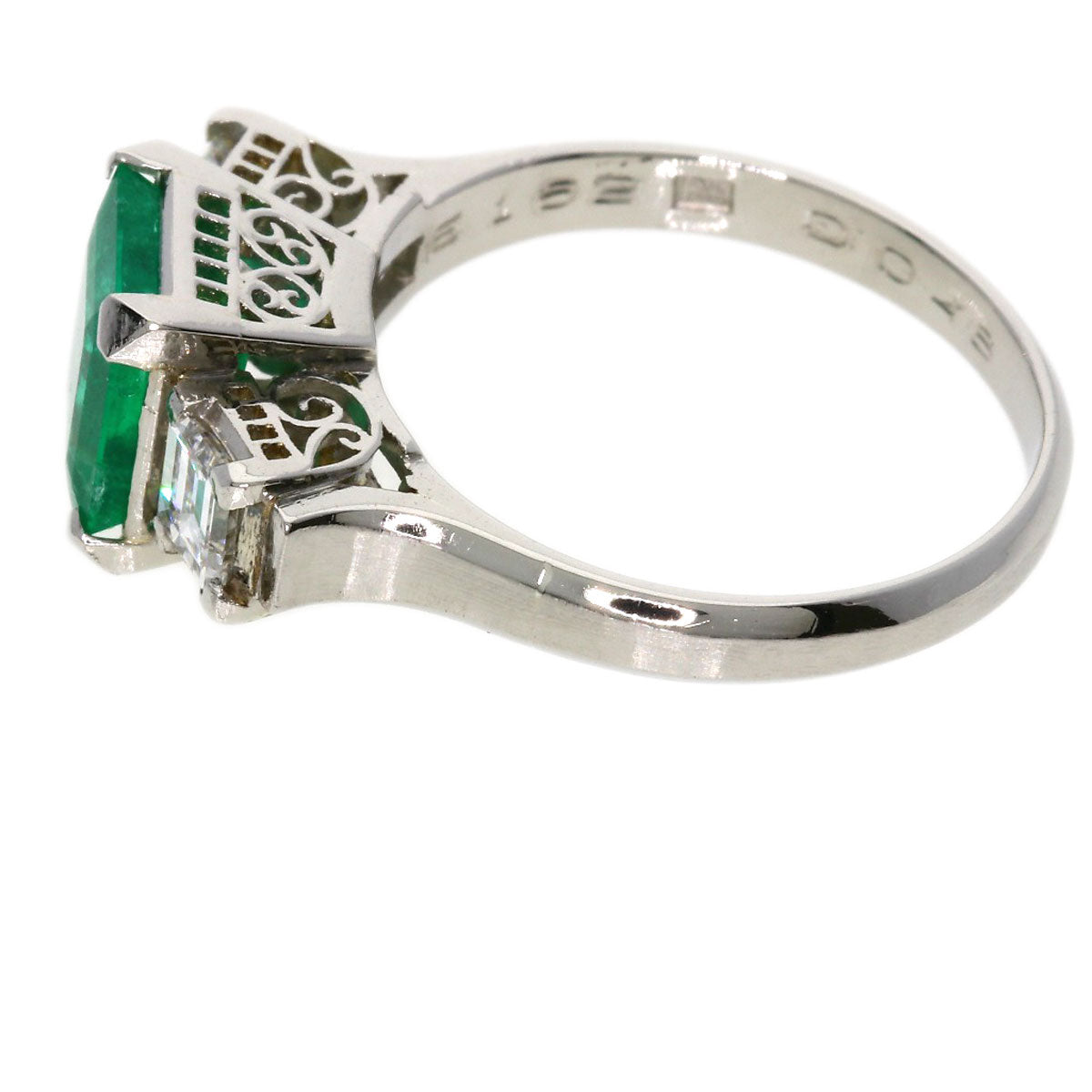 1.62ct Emerald Diamond Ring Platinum PT850  4.5g　Ladies