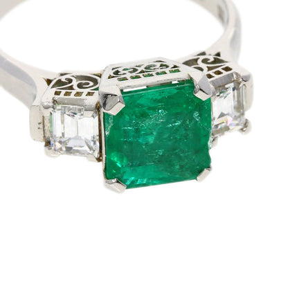 1.62ct Emerald Diamond Ring Platinum PT850  4.5g　Ladies