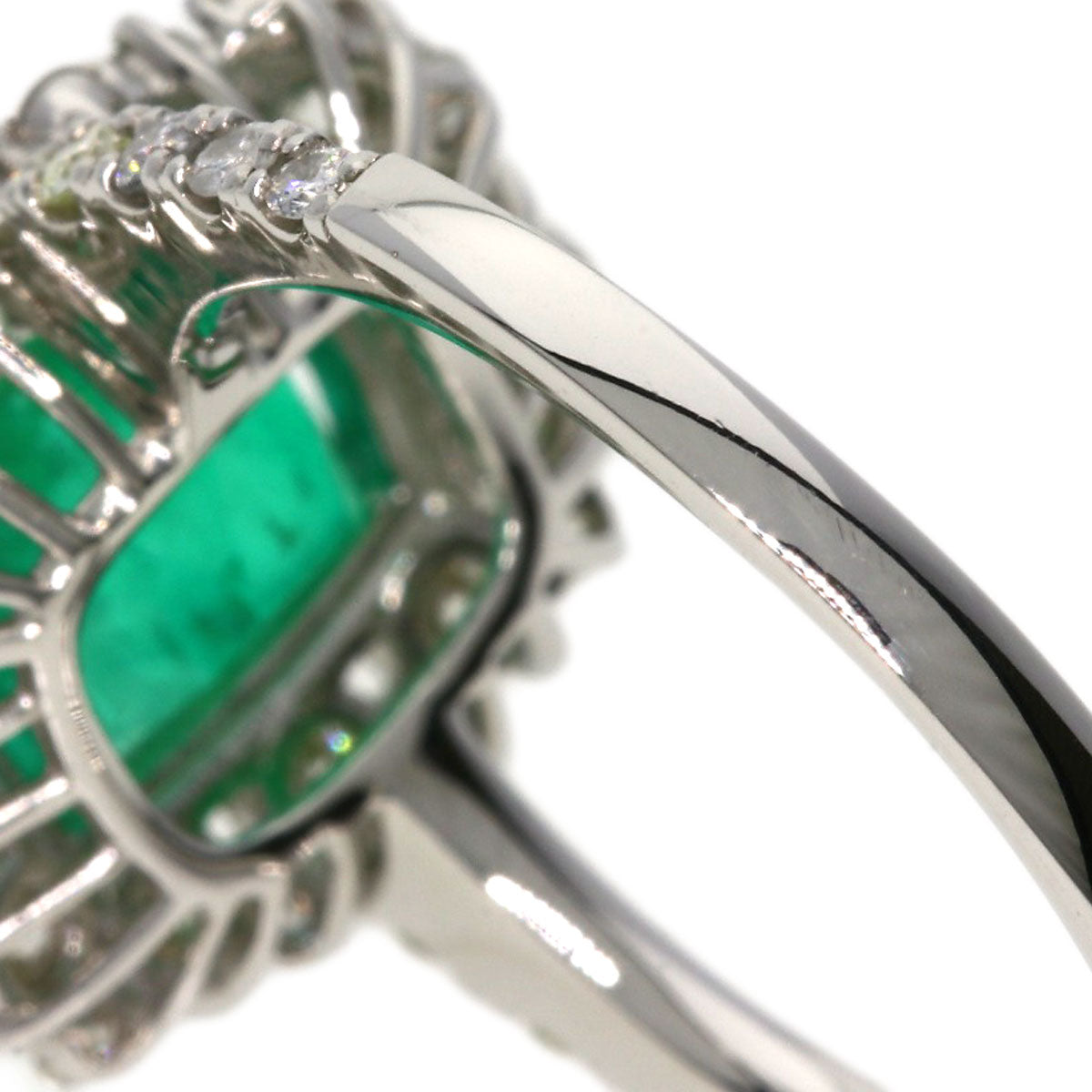 2.69ct Emerald Diamond Ring Platinum PT950 5.6g　Ladies