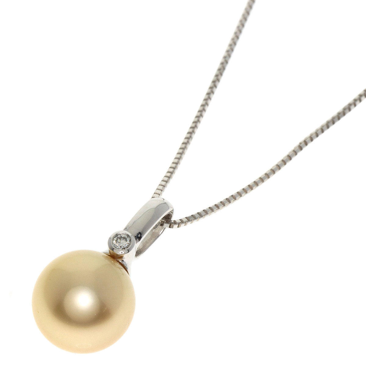 White Pearl Pearl Pearl Diamond Necklace K18 White Gold  4.9g　Ladies