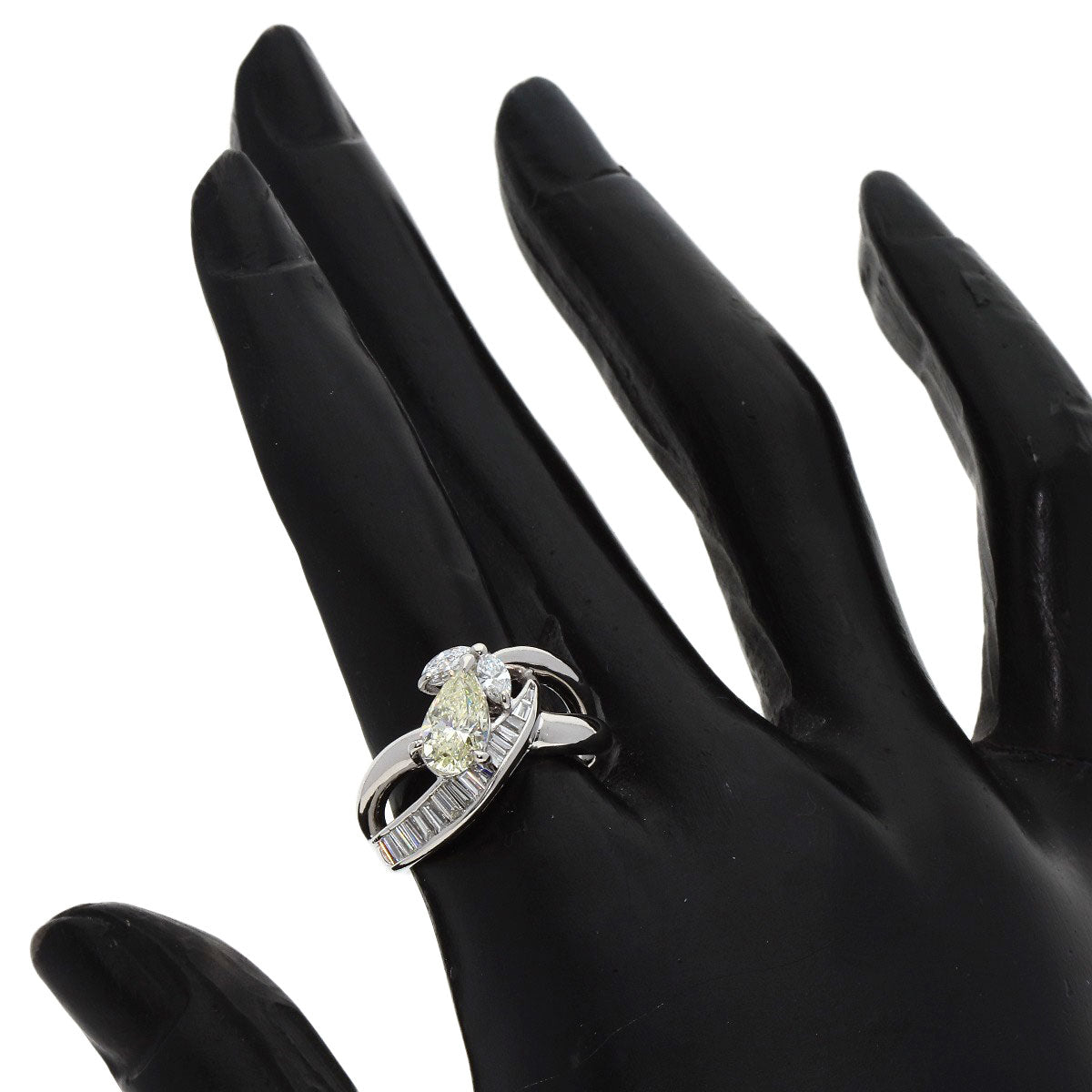 1.039ct Diamond Ring Platinum PT900  9.6g　Ladies