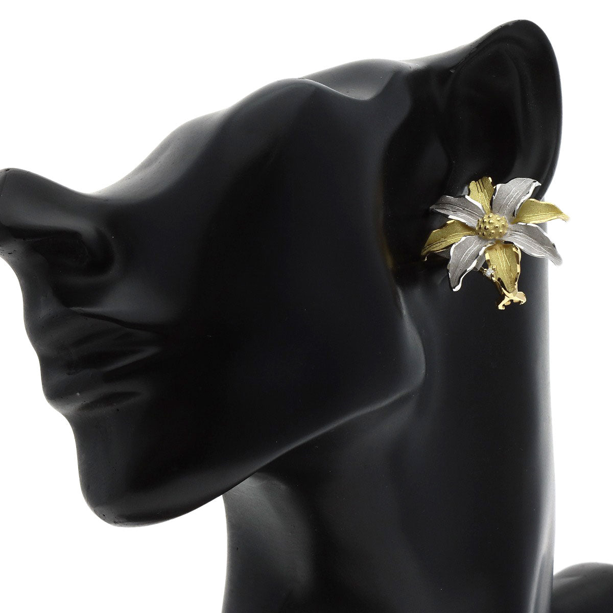 SHUN TAMURA Flower Motif 1P Diamond Earring K18 Yellow Gold PT900Ladies [Used]