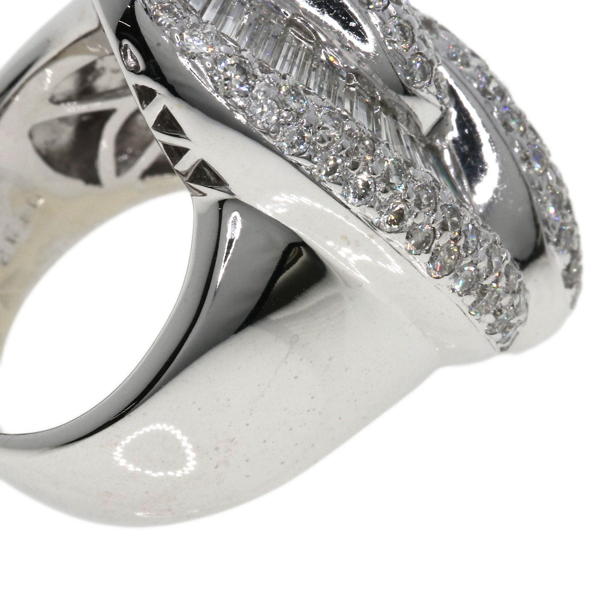 4.32ct Diamond Ring K18 White Gold  19.3g　Ladies