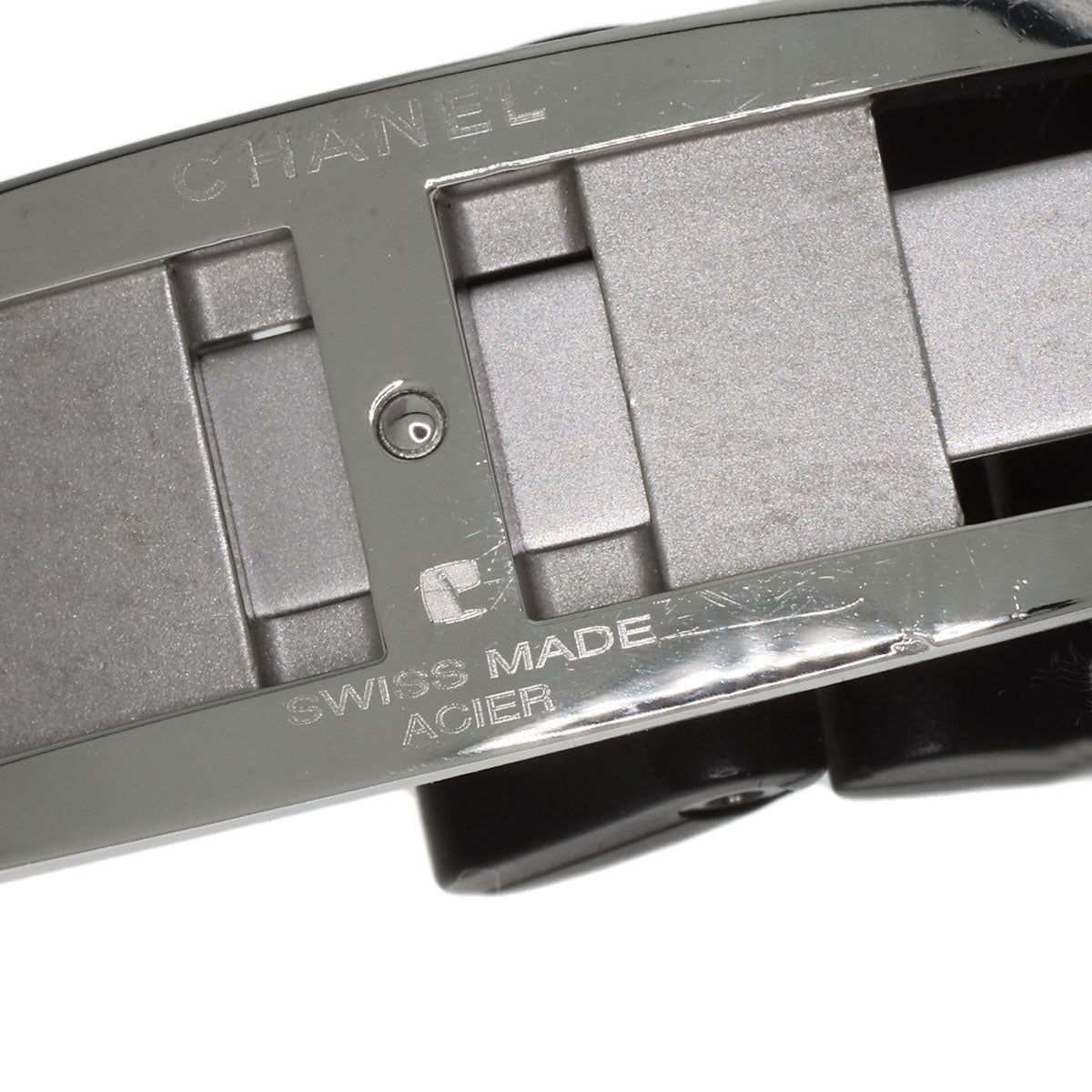 CHANEL J12 1.3" Watches H0681 Ceramic/Rubber Ladies