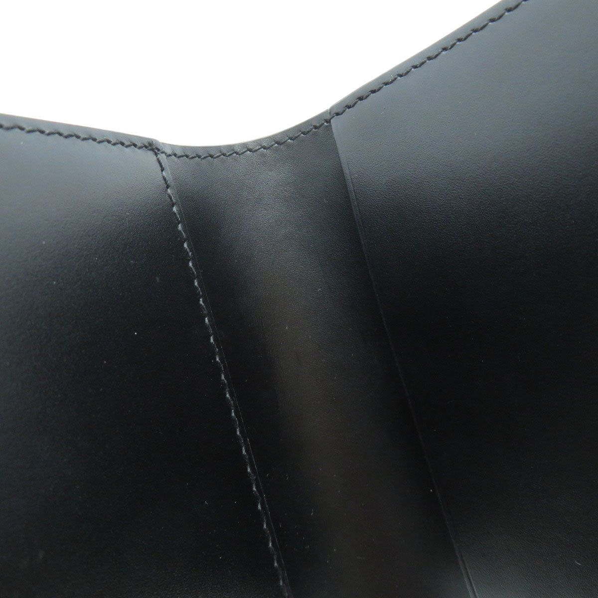 BVLGARI Logo B-zero1 motif tri-fold Bifold Wallet with Coin Pocket Calf Ladies [Used]