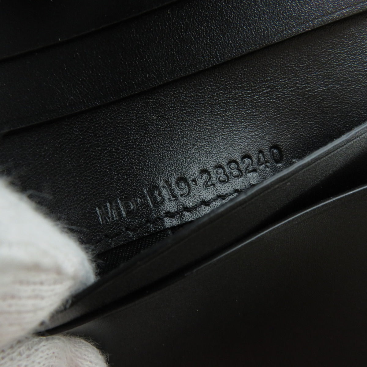 BVLGARI Logo B-zero1 motif tri-fold Bifold Wallet with Coin Pocket Calf Ladies [Used]