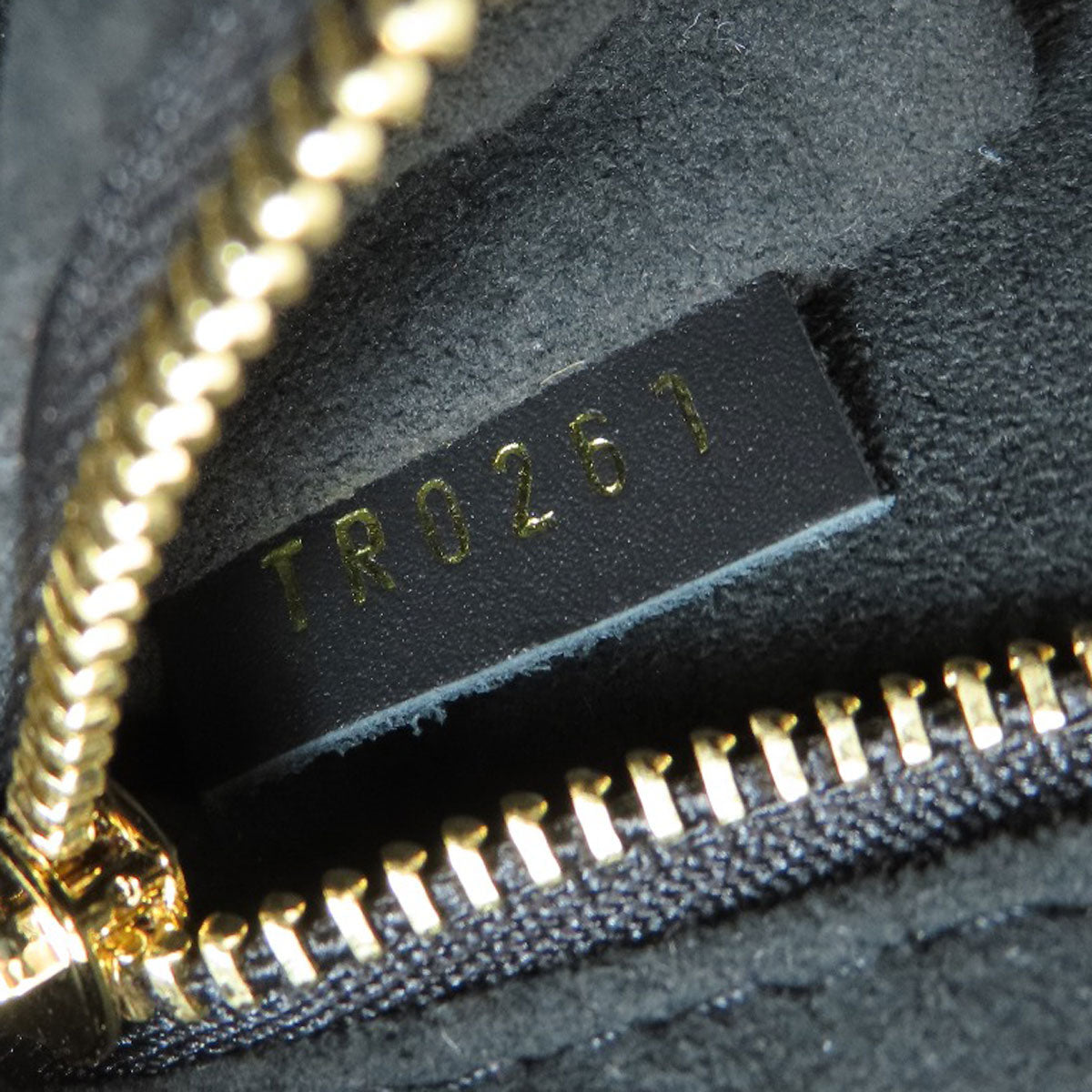 LOUIS VUITTON M45393 Petit Maru Suple Shoulder Bag Monogram EMPREINTE Ladies [Used]