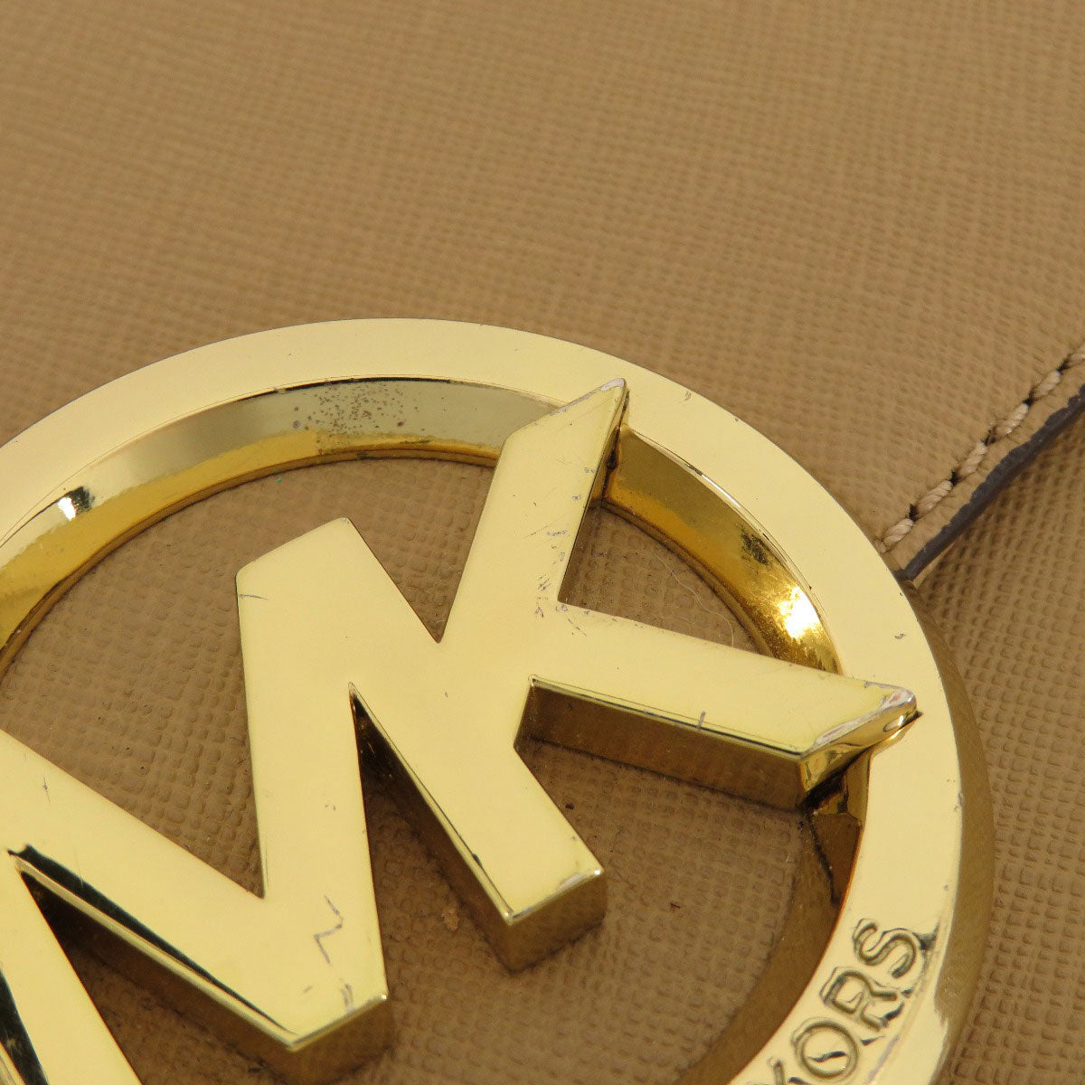 Michael Kors Chain wallet Long wallet (with coin pocket) PVC Ladies [Used]