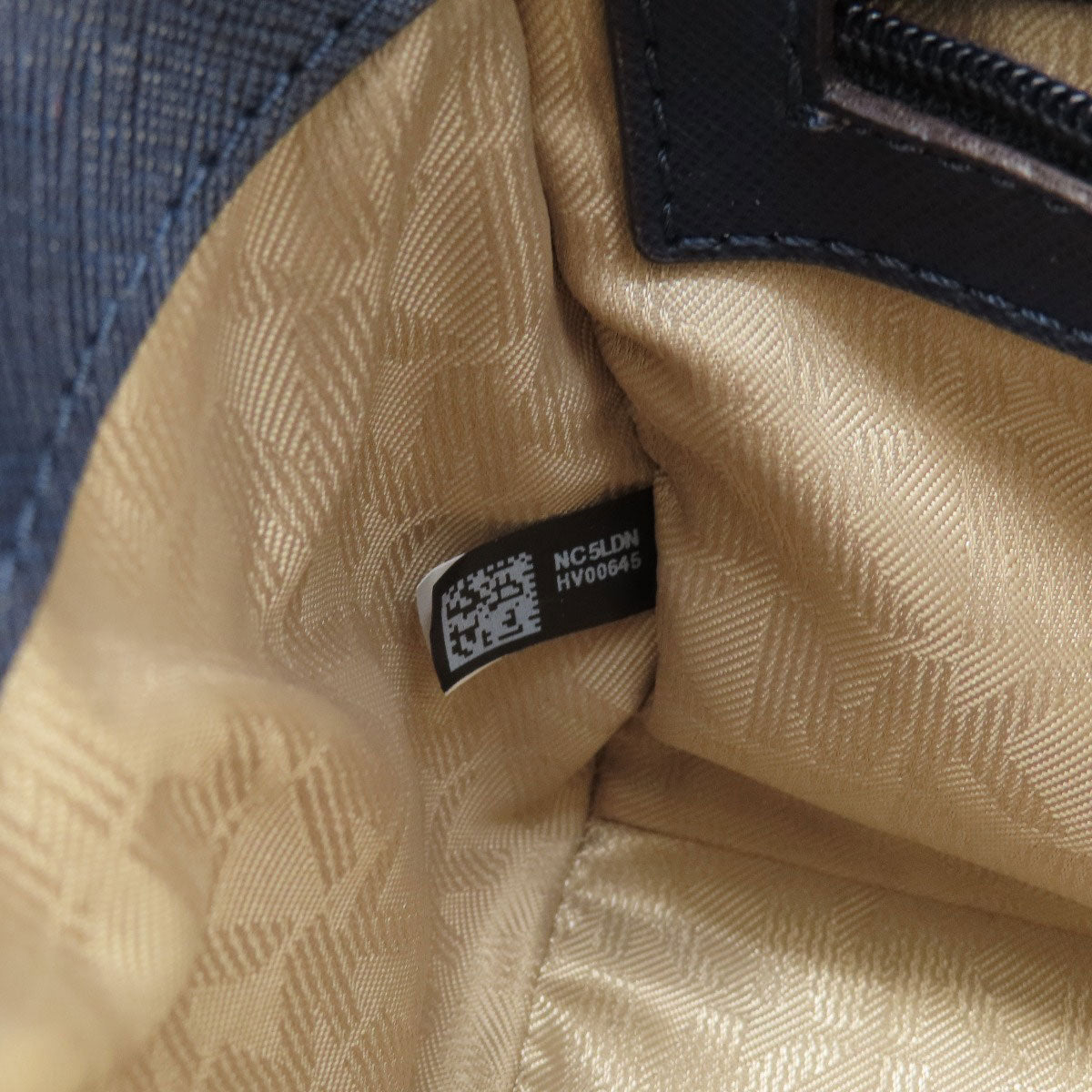 Michael Kors Studs Shoulder Bag Leather Ladies [Used]