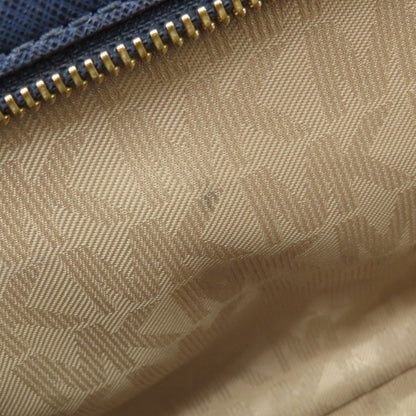 Michael Kors Studs Shoulder Bag Leather Ladies [Used]