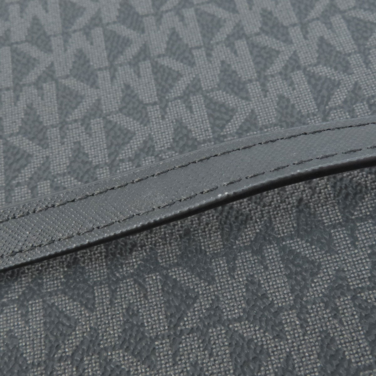 Michael Kors MK signature Shoulder Bag Coating canvas Ladies [Used]