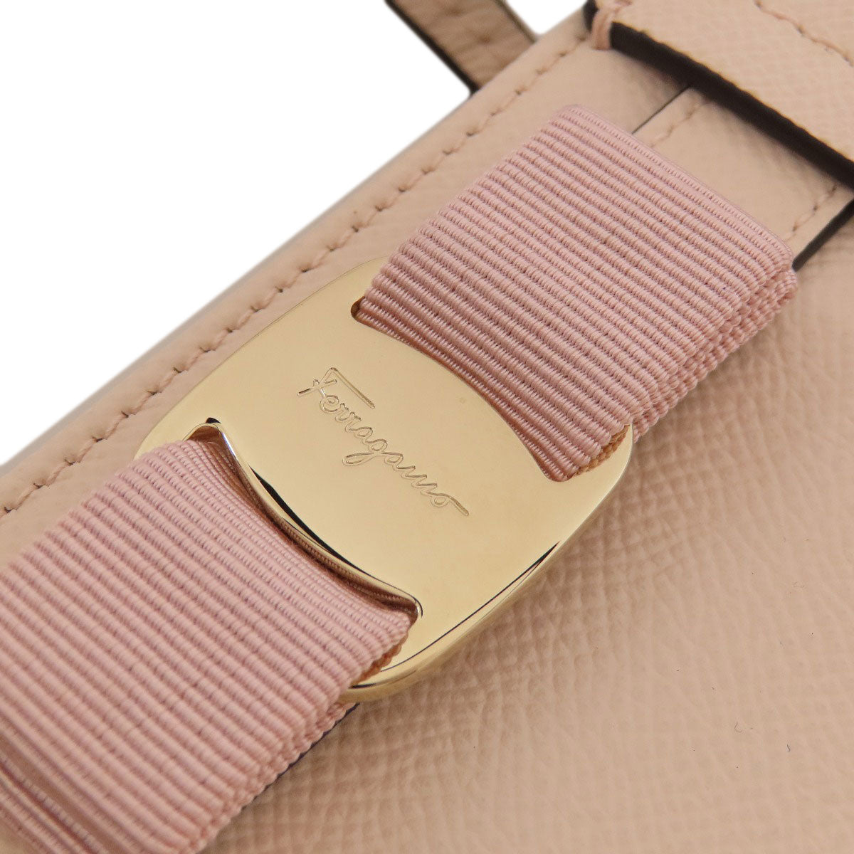 Salvatore Ferragamo Vara ribbon Tote Bag Leather Ladies [Used]