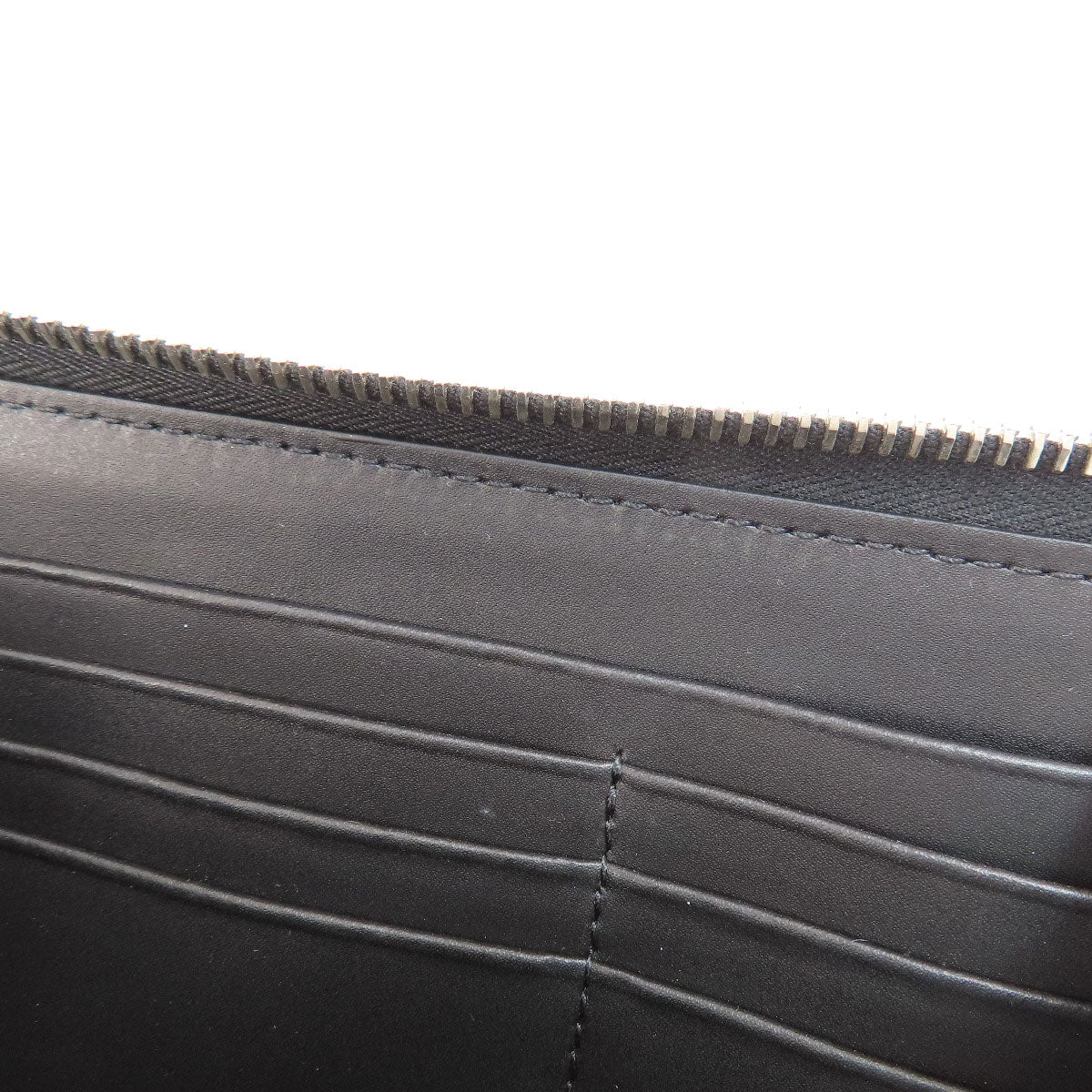 VALENTINO GARAVANI logo Long wallet (with coin pocket) Leather Ladies [Used]