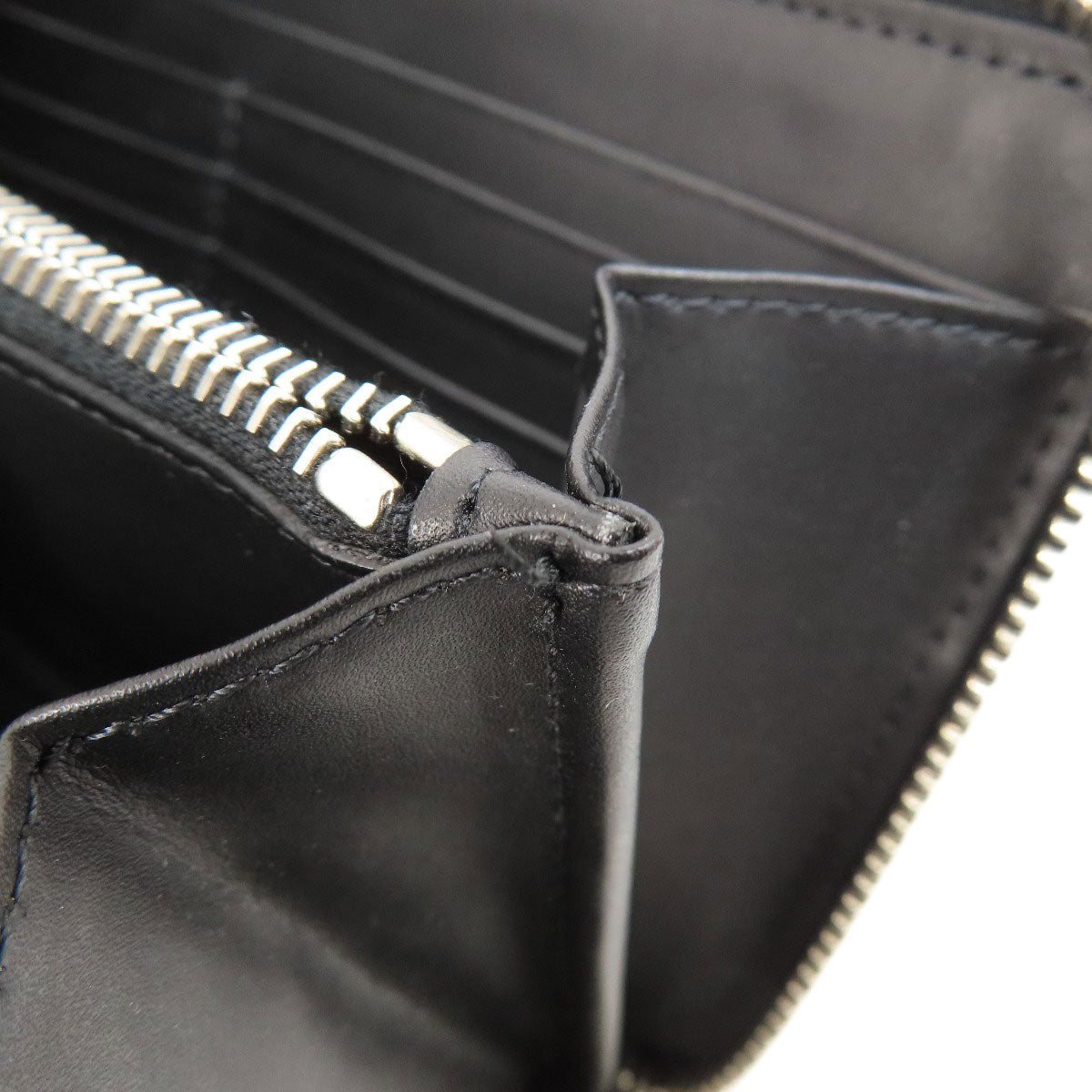 VALENTINO GARAVANI logo Long wallet (with coin pocket) Leather Ladies [Used]