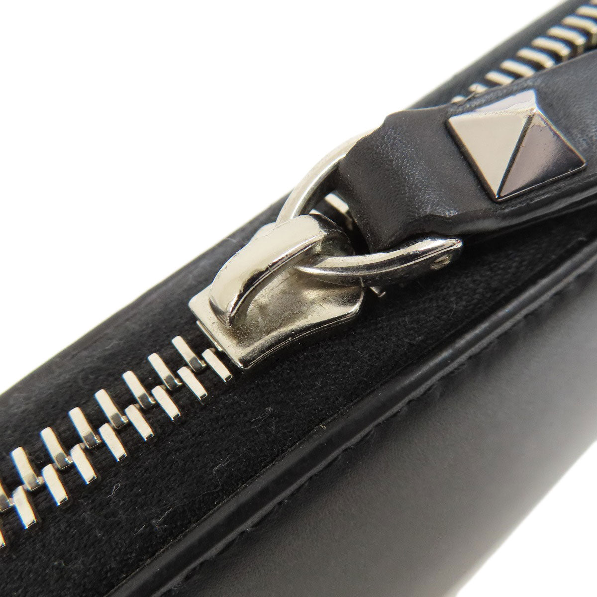 VALENTINO GARAVANI logo Long wallet (with coin pocket) Leather Ladies [Used]