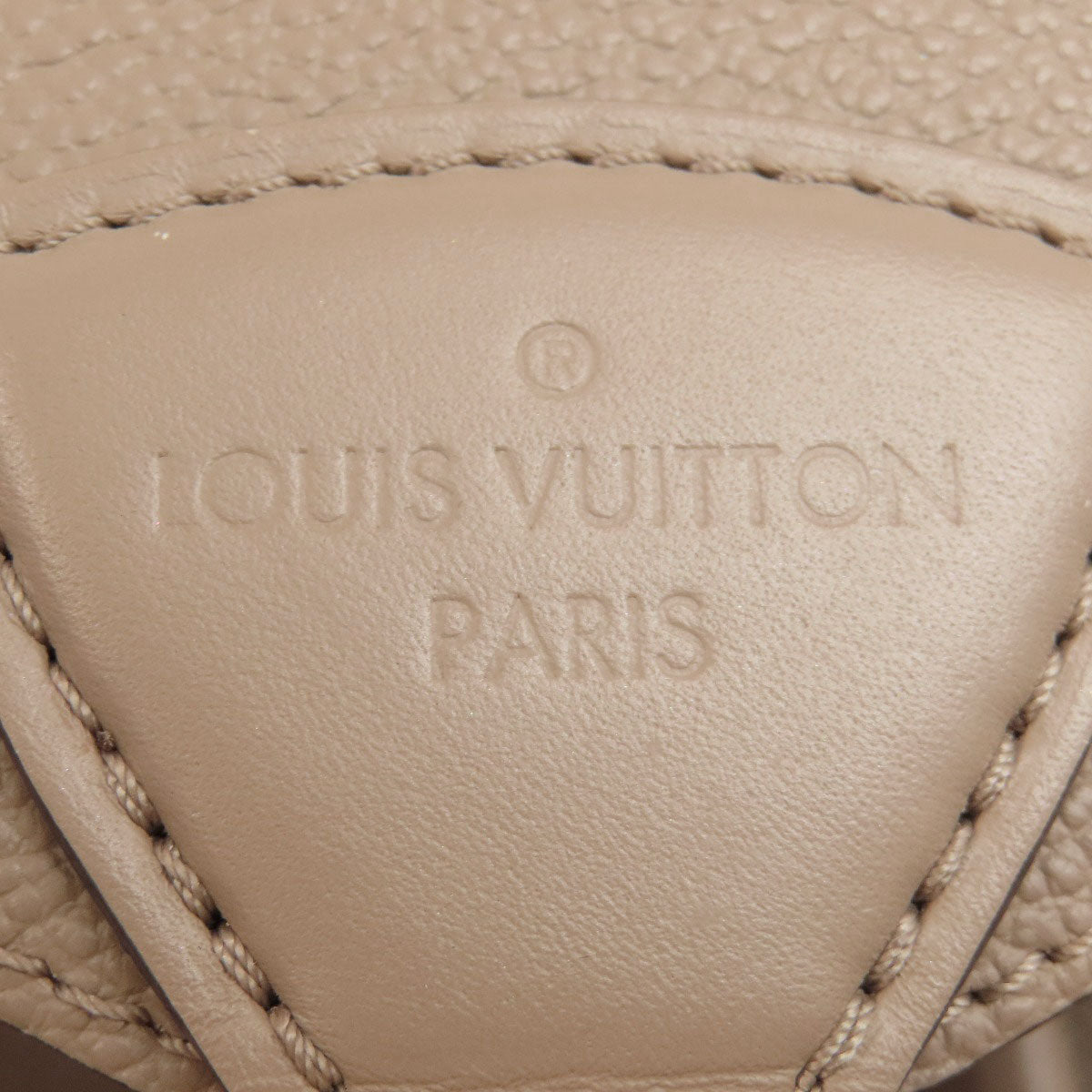 LOUIS VUITTON  M45410 Backpack Â· Daypack MontsourisPM Tourterelle Empreinte Ladies