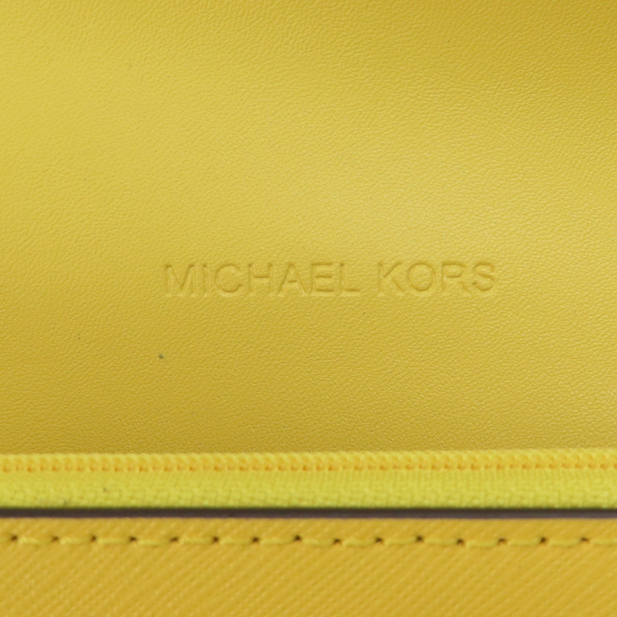 Michael Kors Logo Hardware Chain Shoulder Tote Bag PVC Ladies [Used]