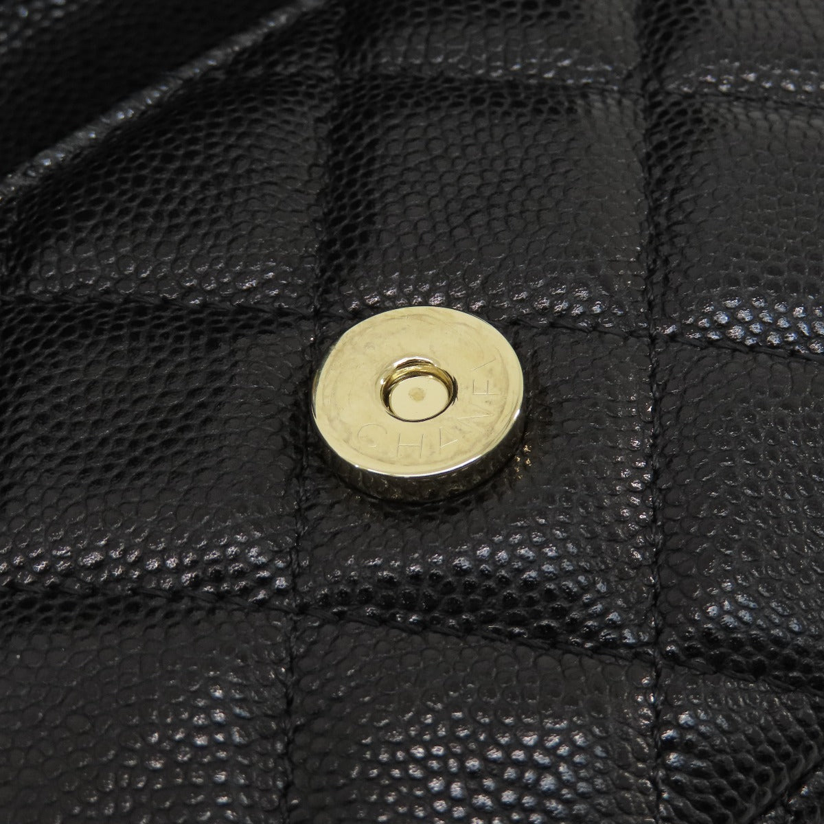 CHANEL ChainShoulder Matelasse GoldHardware Shoulder Bag Grained Calfskin Skin Ladies [Used]