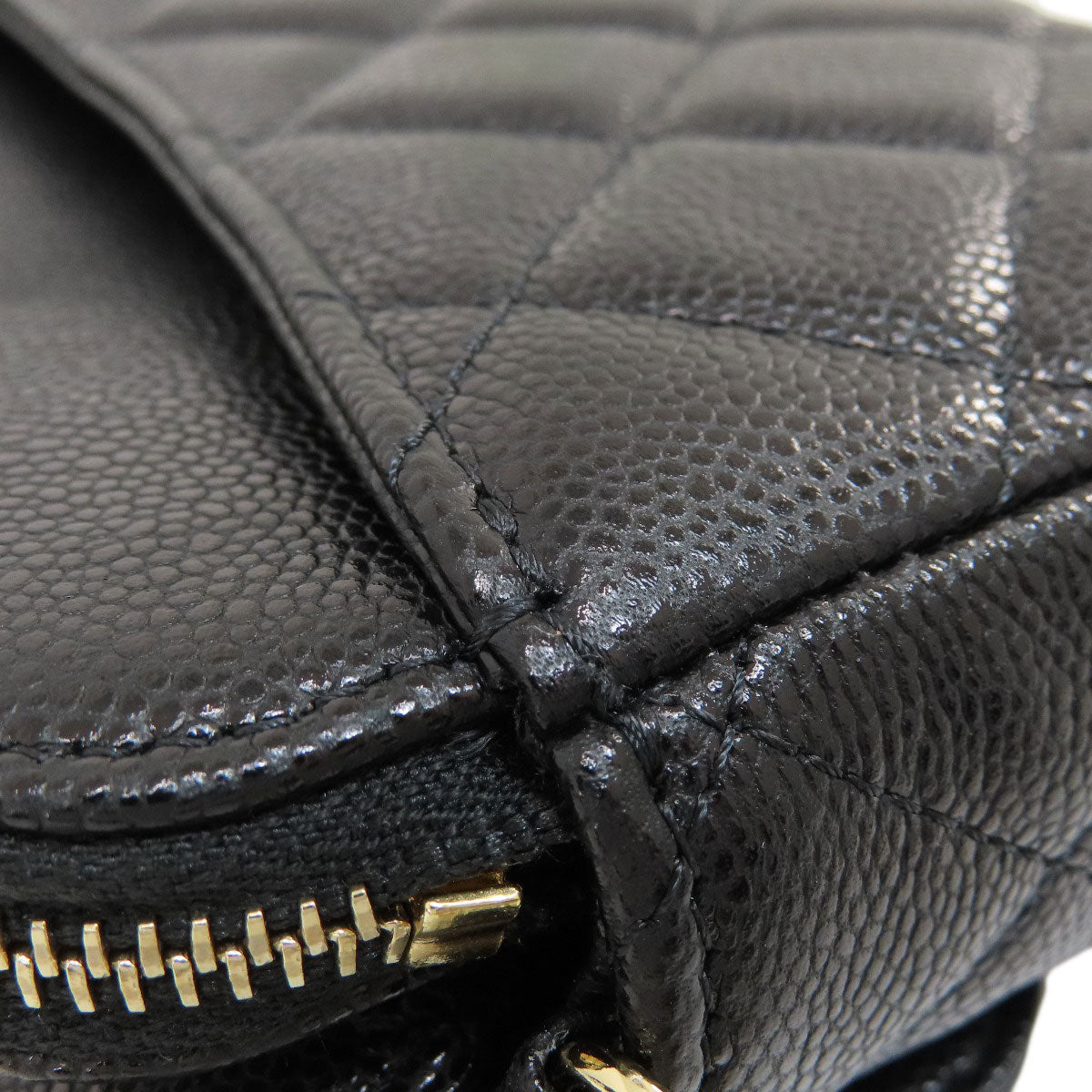 CHANEL ChainShoulder Matelasse GoldHardware Shoulder Bag Grained Calfskin Skin Ladies [Used]