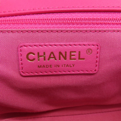 CHANEL ChainShoulder Matelasse GoldHardware Shoulder Bag Lambskin Ladies [Used]