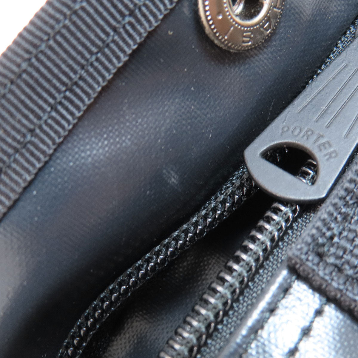 PORTER logo body bag PVC Ladies [Used]