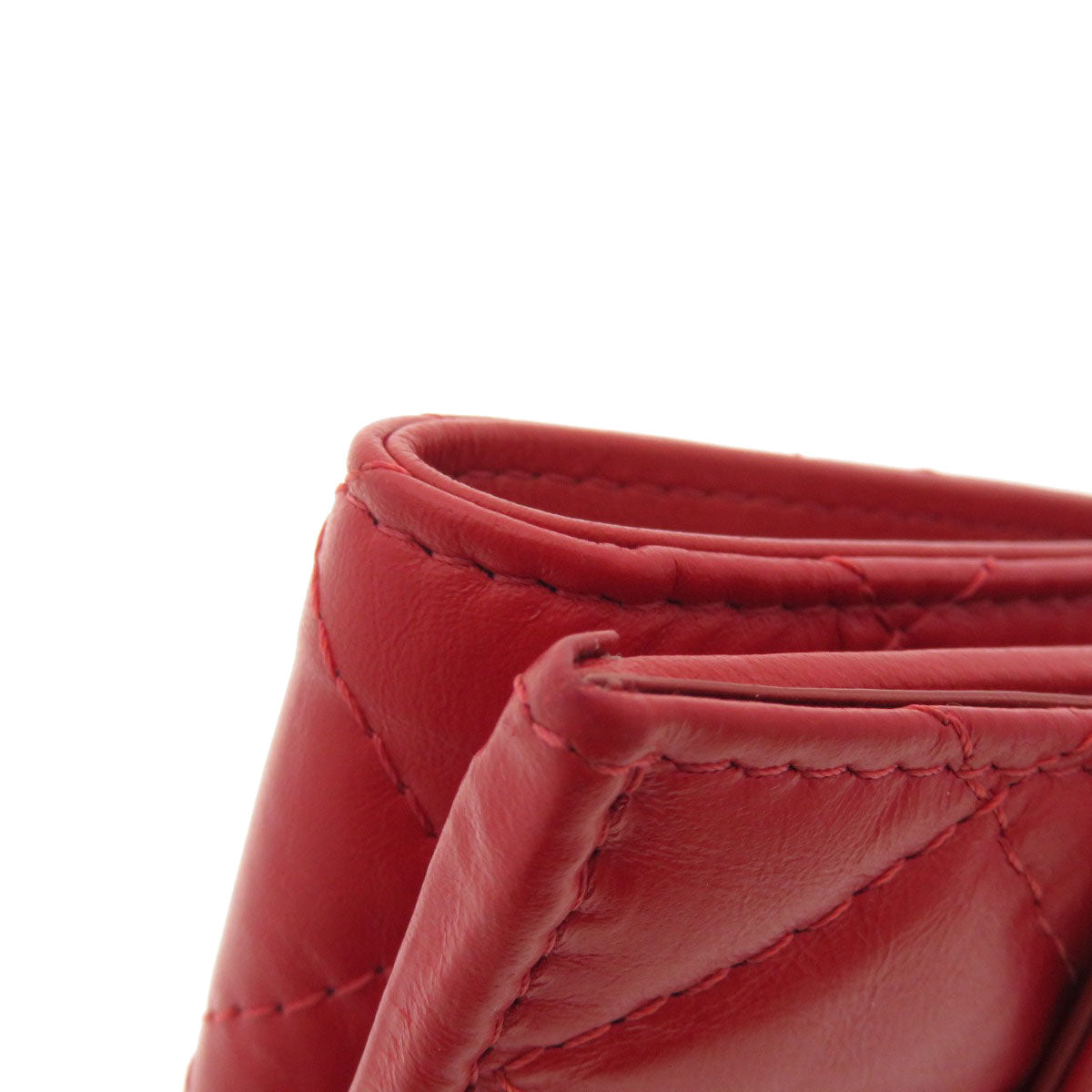 CHANEL Tri-fold compact wallet Matelasse Bifold Wallet with Coin Pocket Calf Ladies [Used]