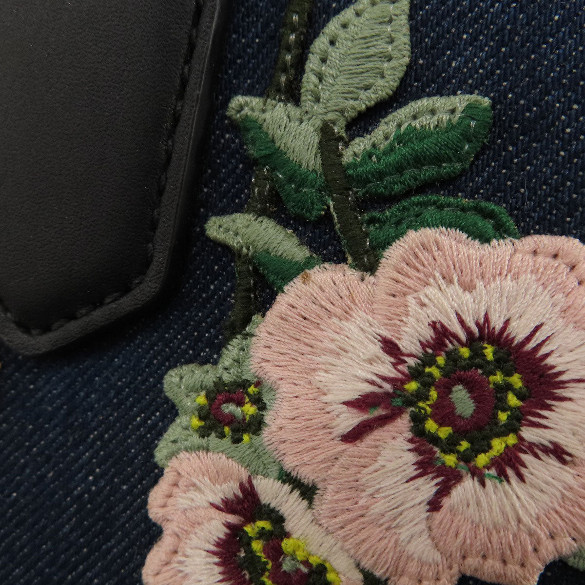 GUCCI 456545 Tiger embroidery Tote Bag Denim Ladies [Used]