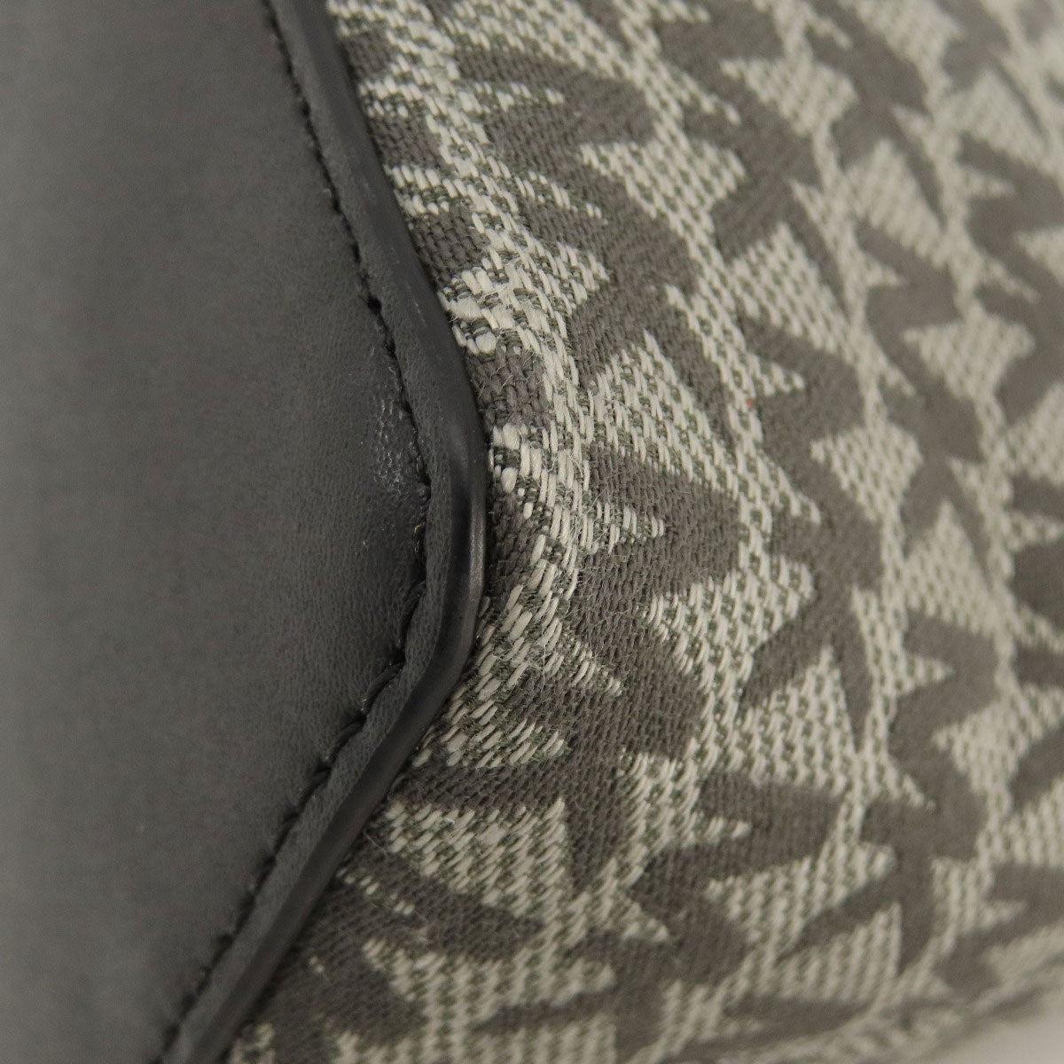 Michael Kors MK signature Shoulder Bag Canvas Ladies [Used]