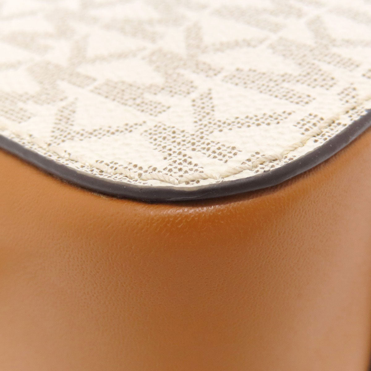 Michael Kors MK signature Shoulder Bag PVC Ladies [Used]