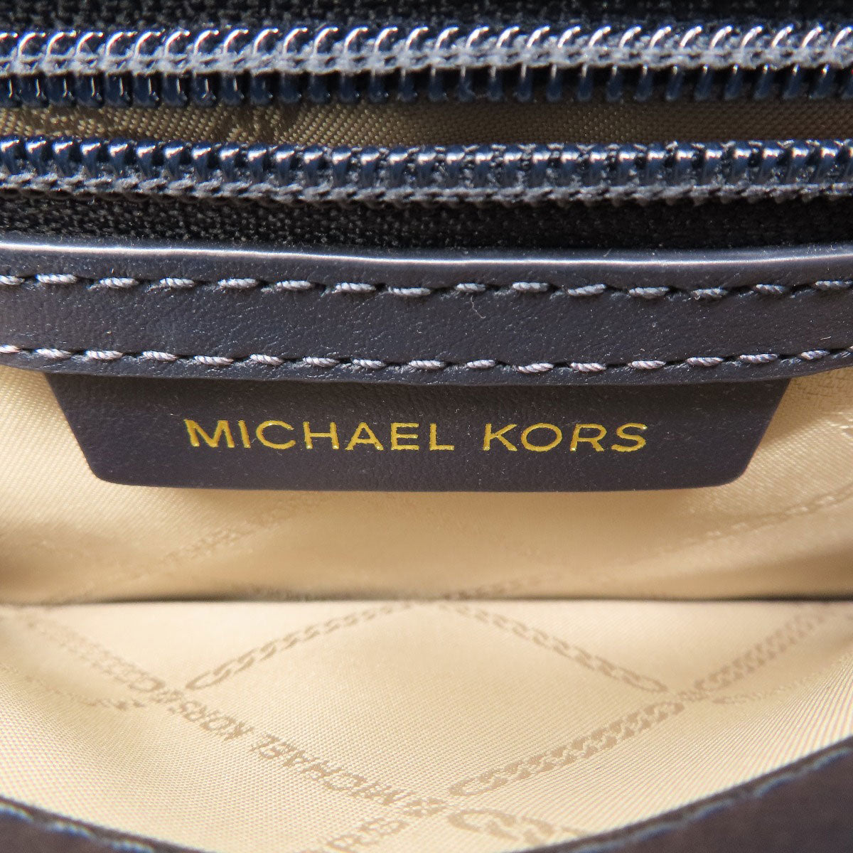Michael Kors logo Shoulder Bag Leather PVCLadies [Used]