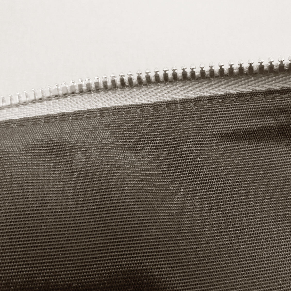 BALENCIAGA 490624 logo Long wallet (with coin pocket) Leather Ladies [Used]