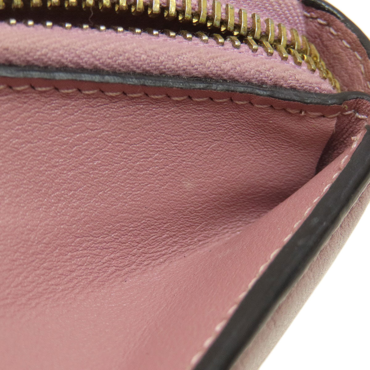 VALENTINO GARAVANI Studs Bifold Wallet with Coin Pocket Leather Ladies [Used]