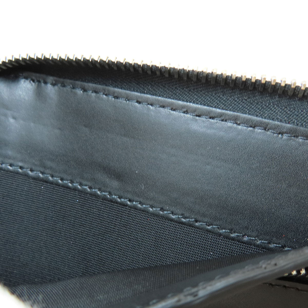 VALENTINO GARAVANI logo Bifold Wallet with Coin Pocket Leather Ladies [Used]