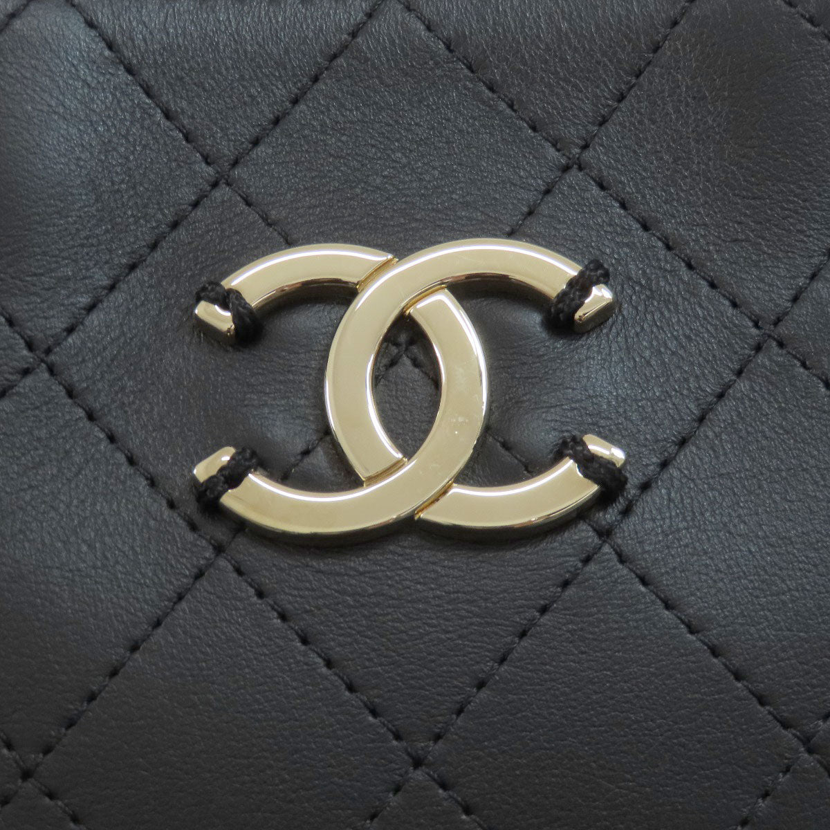 CHANEL   Handbag Matelasse COCO Mark GoldHardware Calf Ladies