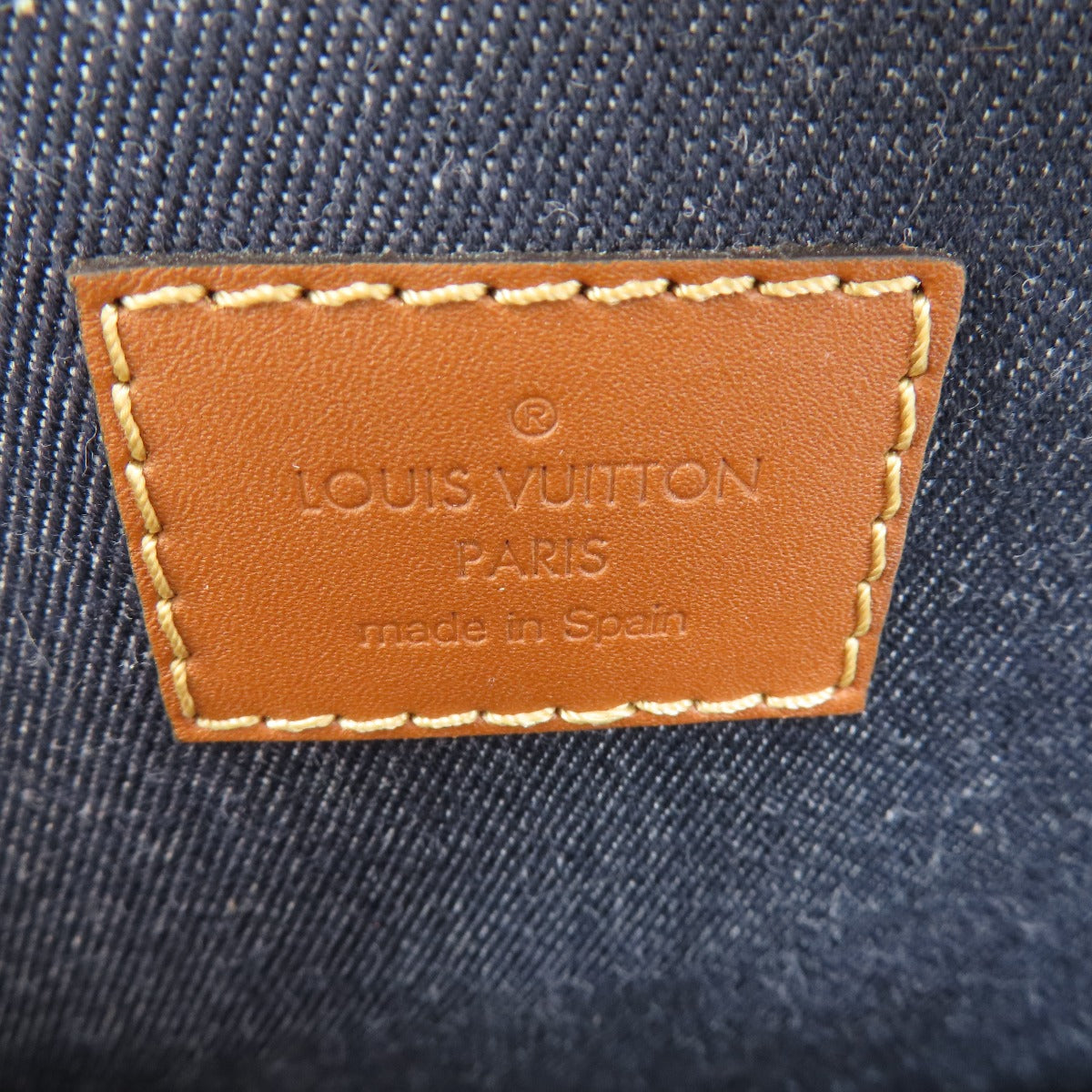 LOUIS VUITTON M46344 Avenue Sling Bag Monogram Records body bag Monogram canvas Ladies [Used]