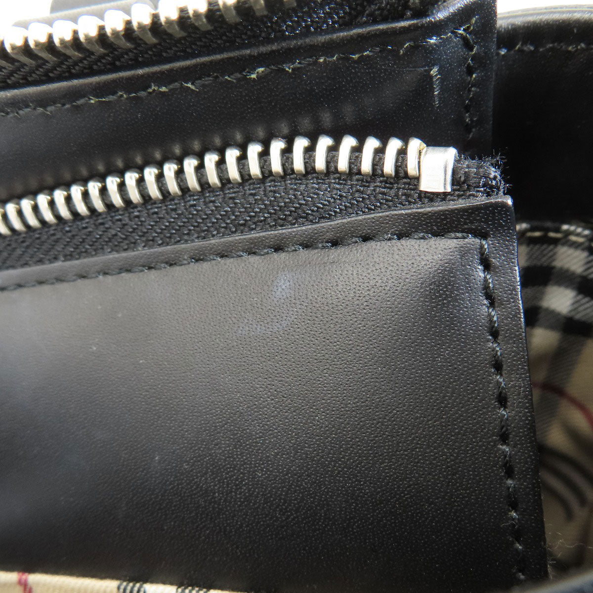 BURBERRY Logo Hardware Handbag Leather Ladies [Used]