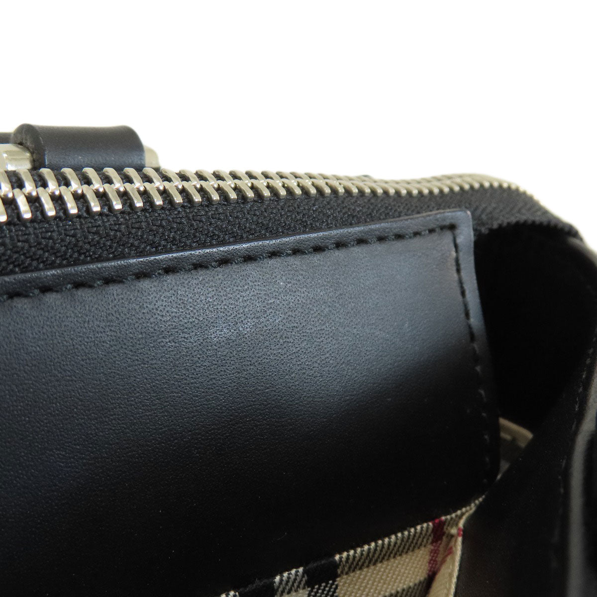 BURBERRY Logo Hardware Handbag Leather Ladies [Used]