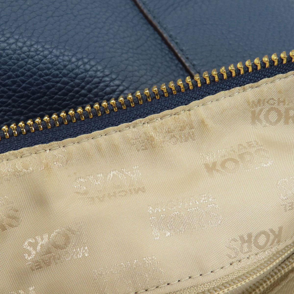 Michael Kors one belt 2WAY Shoulder Bag Leather Ladies [Used]