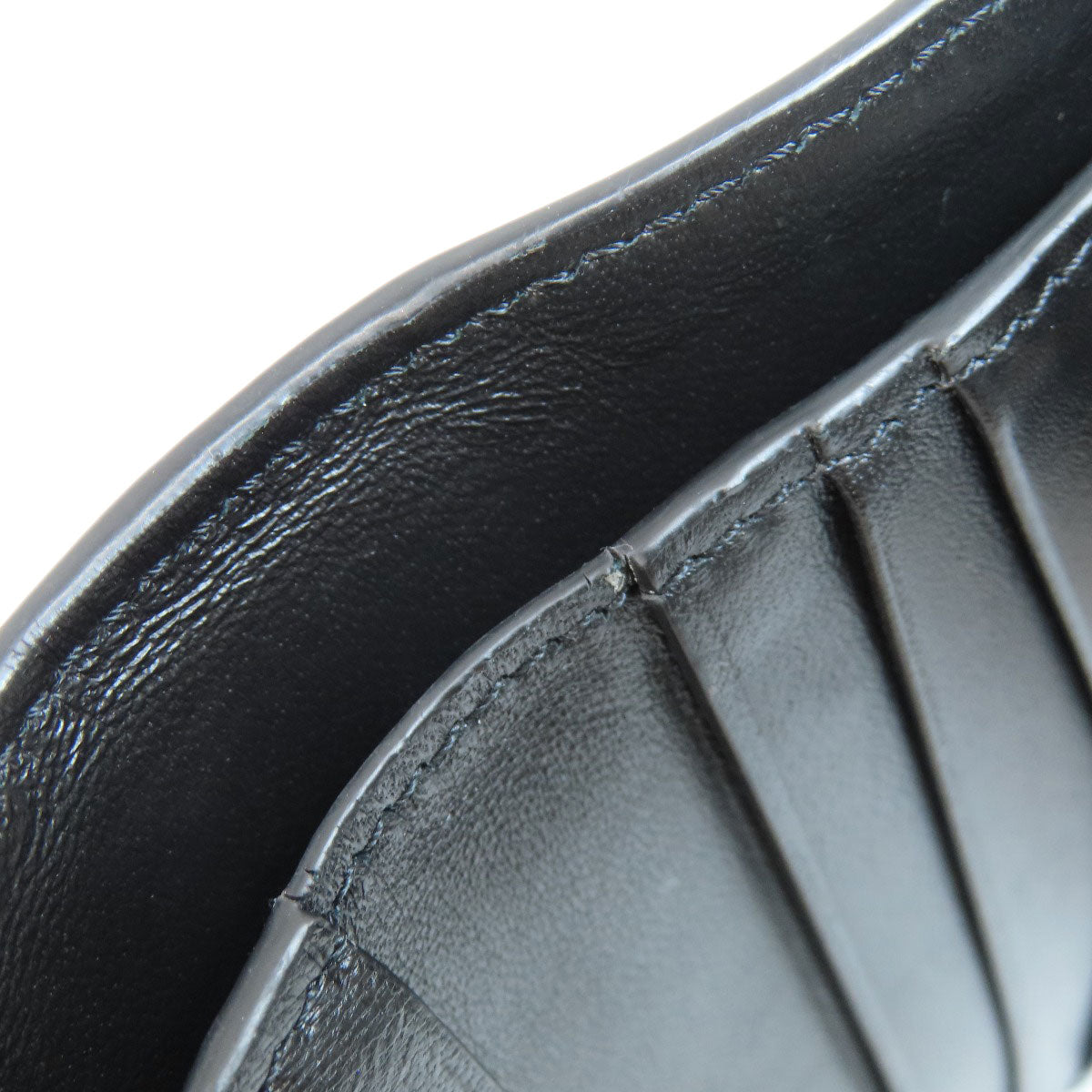 GIVENCHY logo Bifold Wallet with Coin Pocket Leather Ladies [Used]