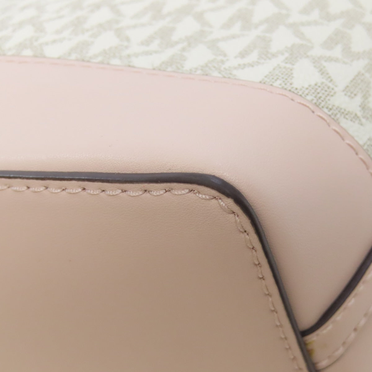 Michael Kors MK signature Shoulder Bag PVC Ladies [Used]