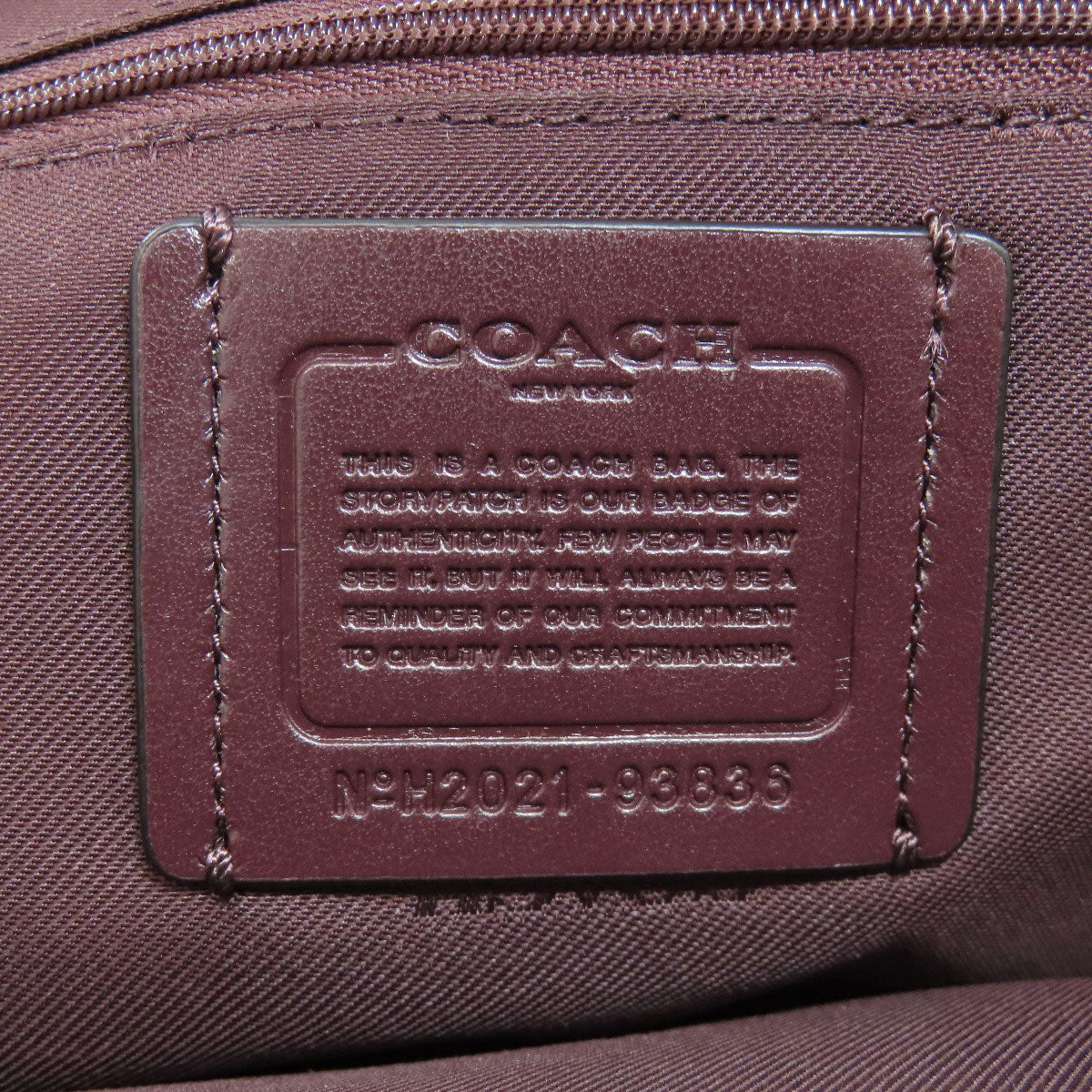COACH  93836 Backpack Â· Daypack logo Leather Ladies