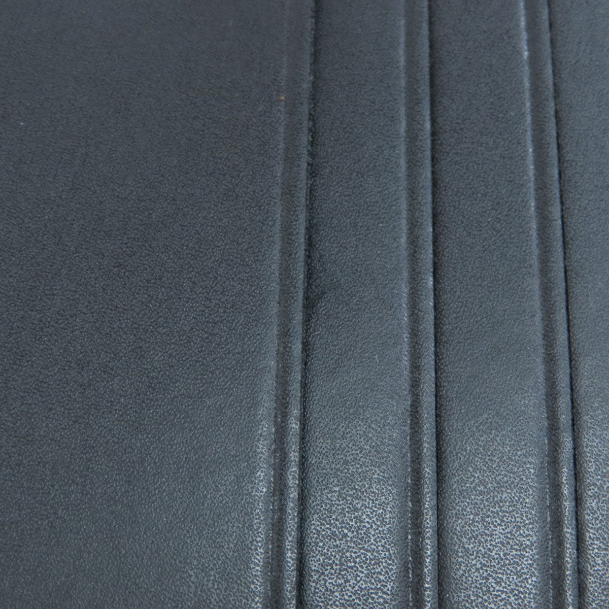 VALENTINO neck wallet Bifold Wallet with Coin Pocket Leather Ladies [Used]