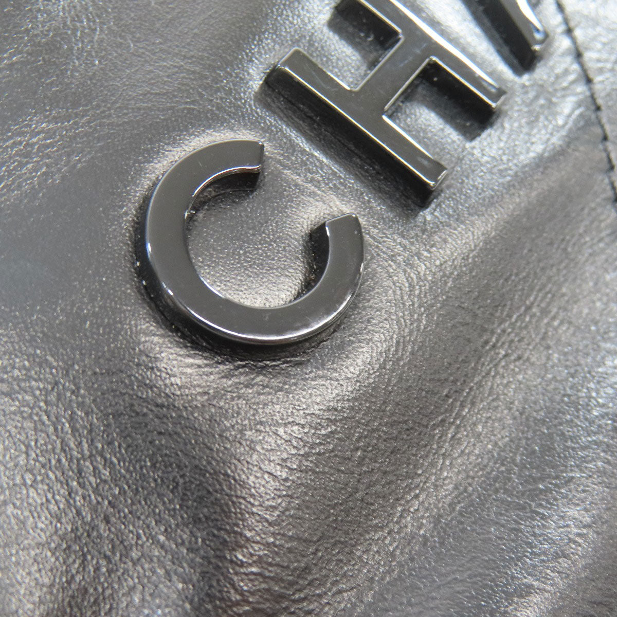 CHANEL   Handbag chanel 22 Lambskin Ladies