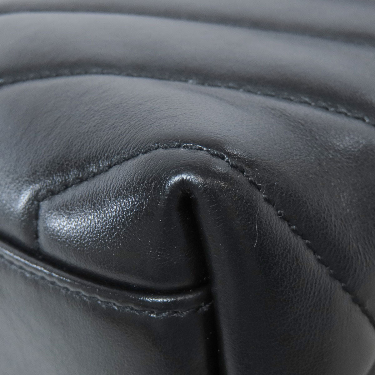 SAINT LAURENT 467072 lulu toy bag Shoulder Bag Leather Ladies [Used]