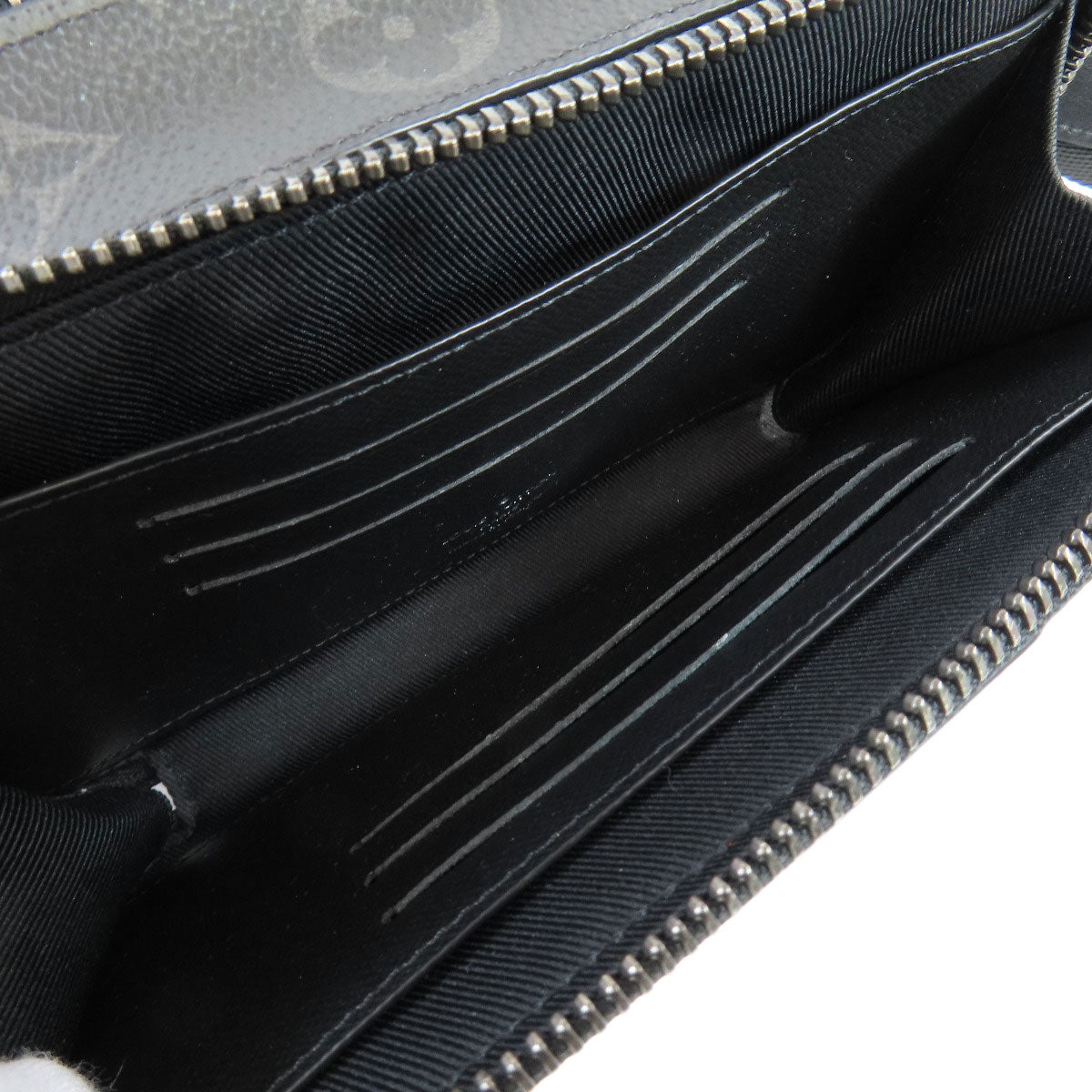 LOUIS VUITTON M81260 Alpha Wearables Shoulder Bag Monogram Eclipse mens [Used]