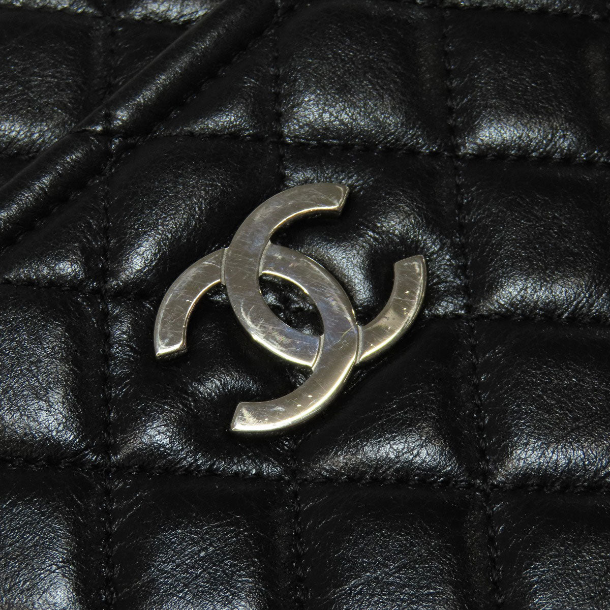 CHANEL Matelasse Chain Bag SilverHardware Tote Bag Lambskin Ladies [Used]