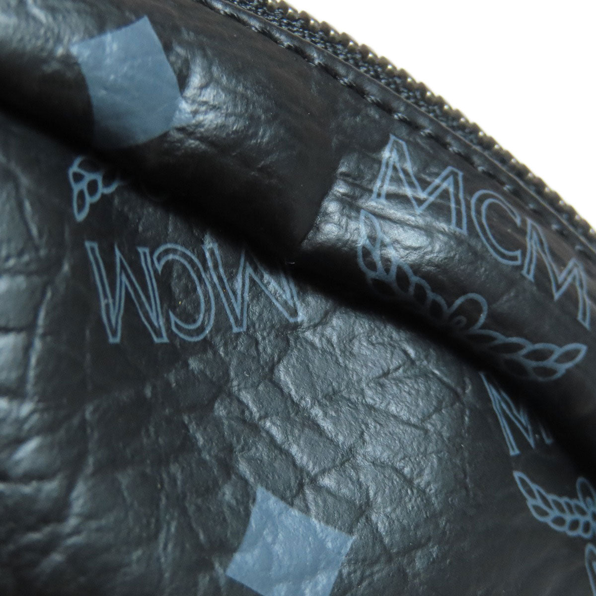 MCM   Backpack Â· Daypack Logo studs Leather Ladies