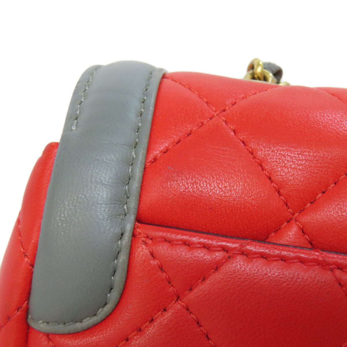 CHANEL ChainShoulder COCO Mark GoldHardware Shoulder Bag Lambskin Ladies [Used]