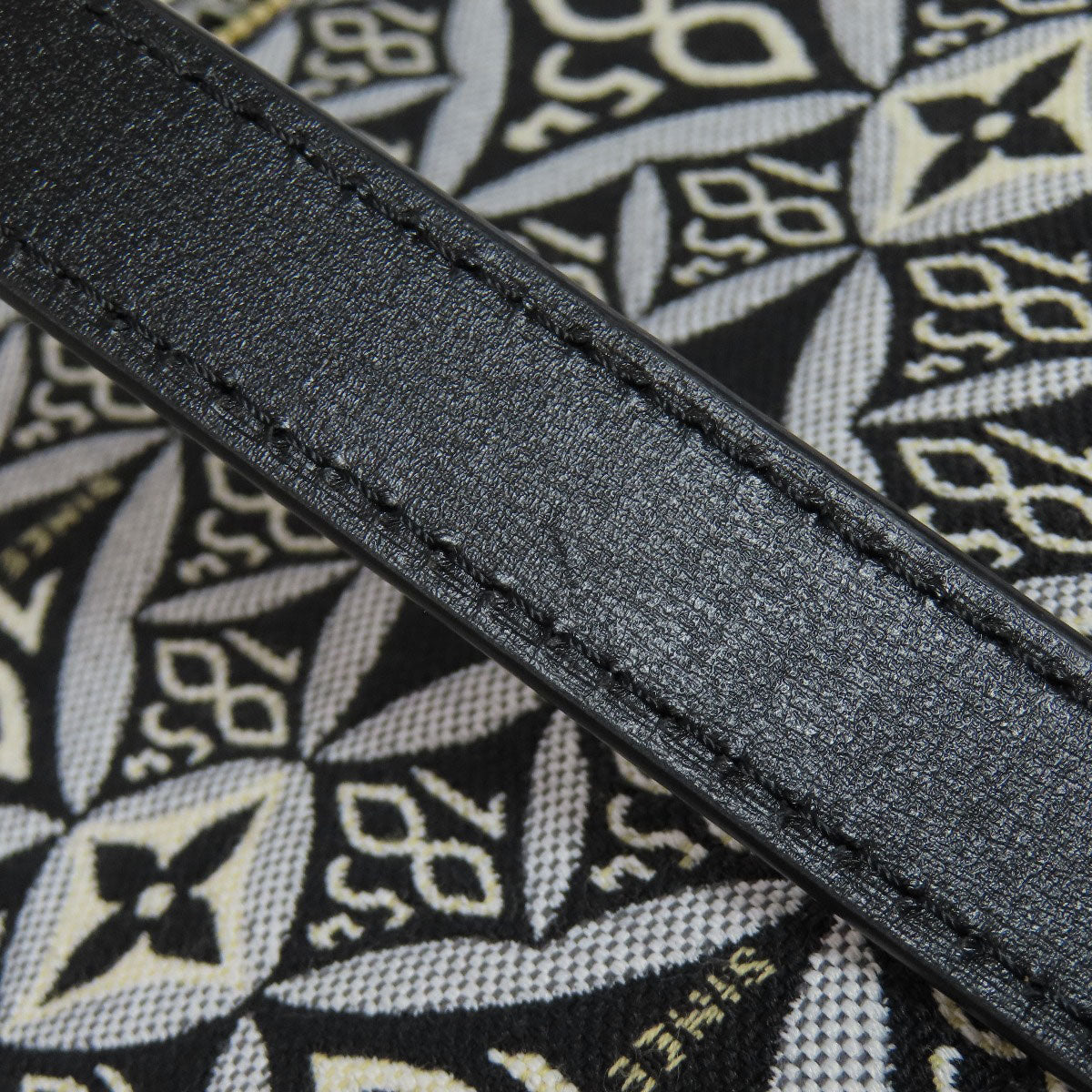 LOUIS VUITTON M57272 Pochette Metis MM SINCE1854 Handbag Monogram jacquard Ladies [Used]